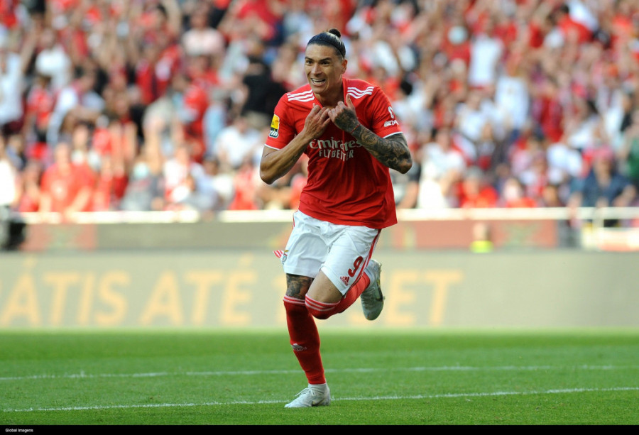 Nemac izdao sebe! Nunjez dolazi na Enfild, ali Klopu neće biti dobro narednih dana od prozivki medija