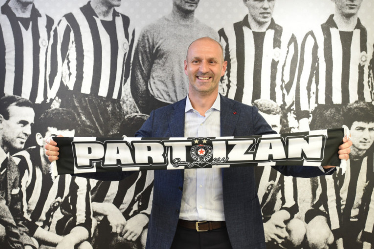 Stolica je preuzeo Partizan: Cilj je dominacija i pobeda u svakoj utakmici, moramo da zaštitimo ovaj klub od svega (FOTO)