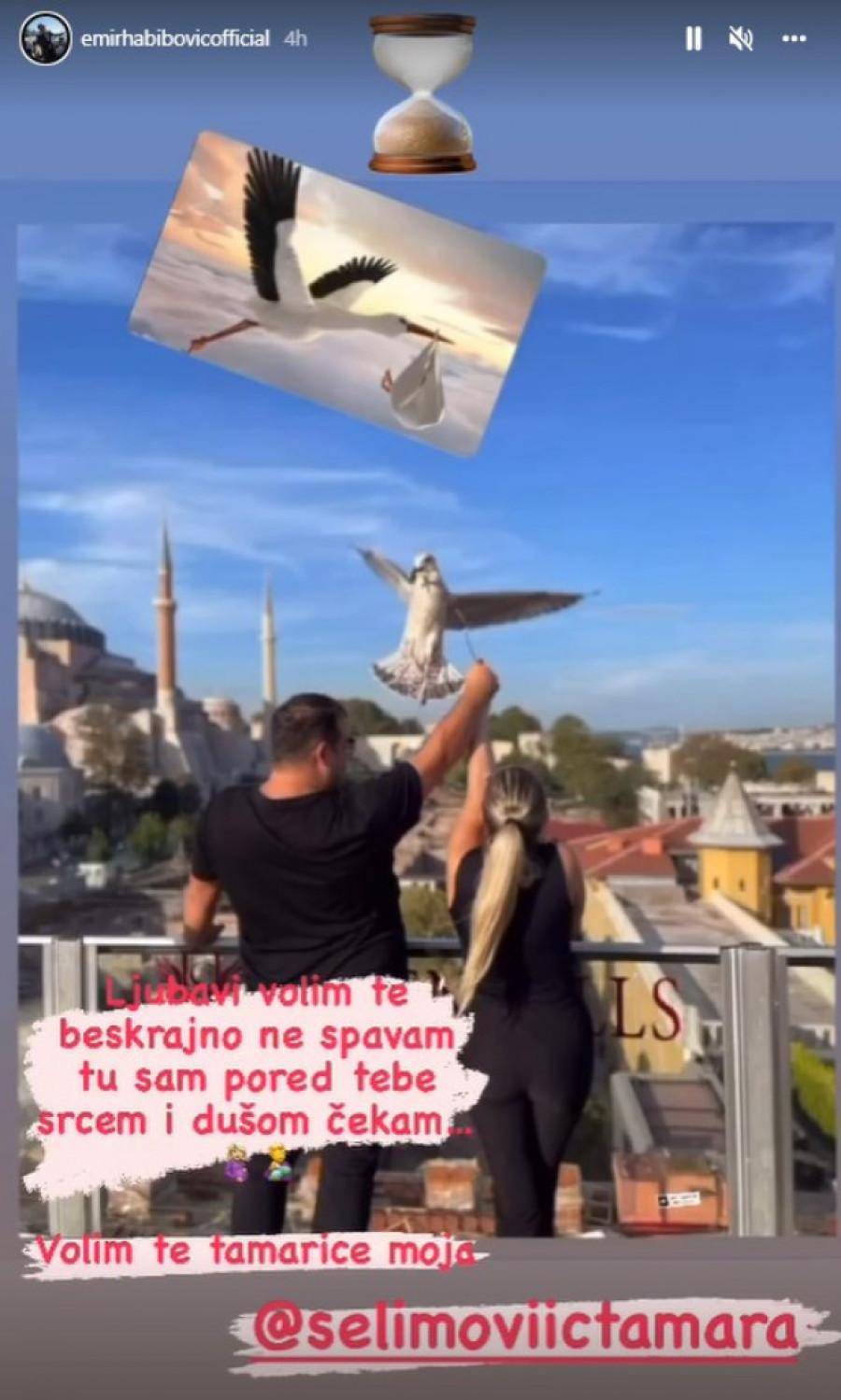 Tamara Selimović i Emir Habibović postali roditelji! Pevačica se jutros rano porodila, a bebi su dali ime puno simbolike
