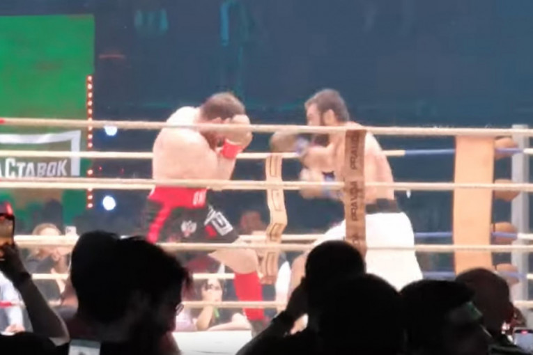 Ko je jači u ringu, MMA borac ili bokser? Prekid posle minut borbe bilo je sve završeno (VIDEO)