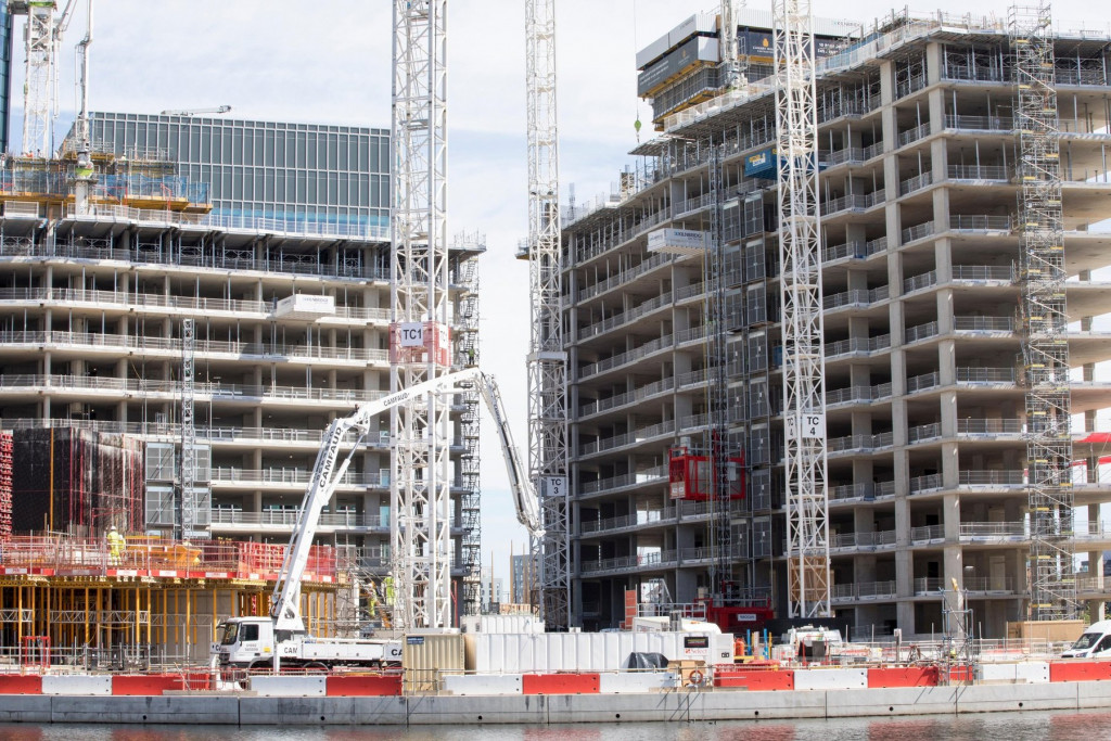 Srbija dobija novi prostorni plan: Svaki grad i opština znaće gde će se graditi putevi, bolnice, parkovi