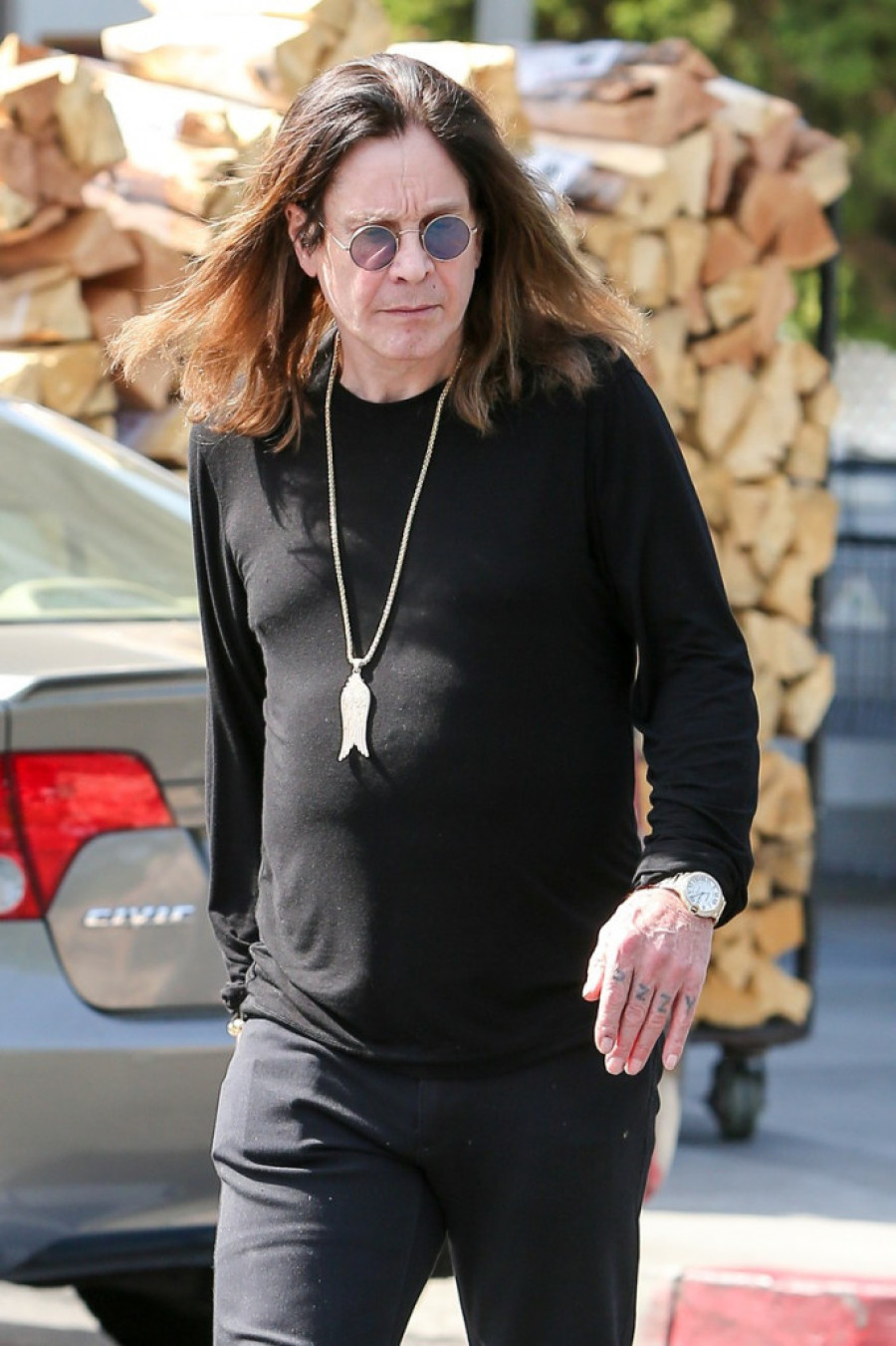 Ozi Ozborn o teškoj bolesti: Molio sam Boga da se ujutru ne probudim, to je bila prava agonija