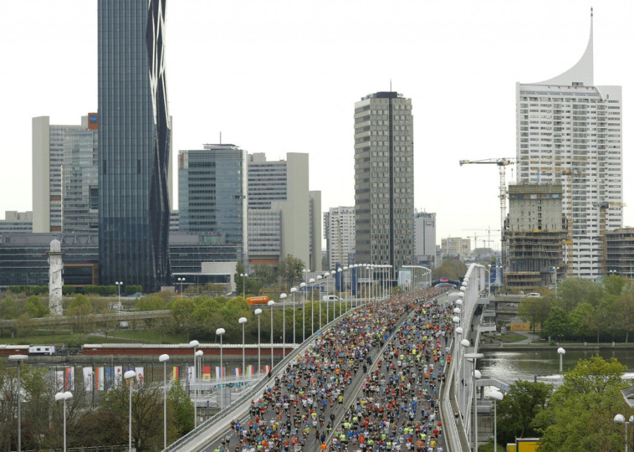 Sprečen teroristički napad u Beču: Državna bezbednost otkrila "spavače" Islamske države, planirali da postave bombu na cilj maratona!