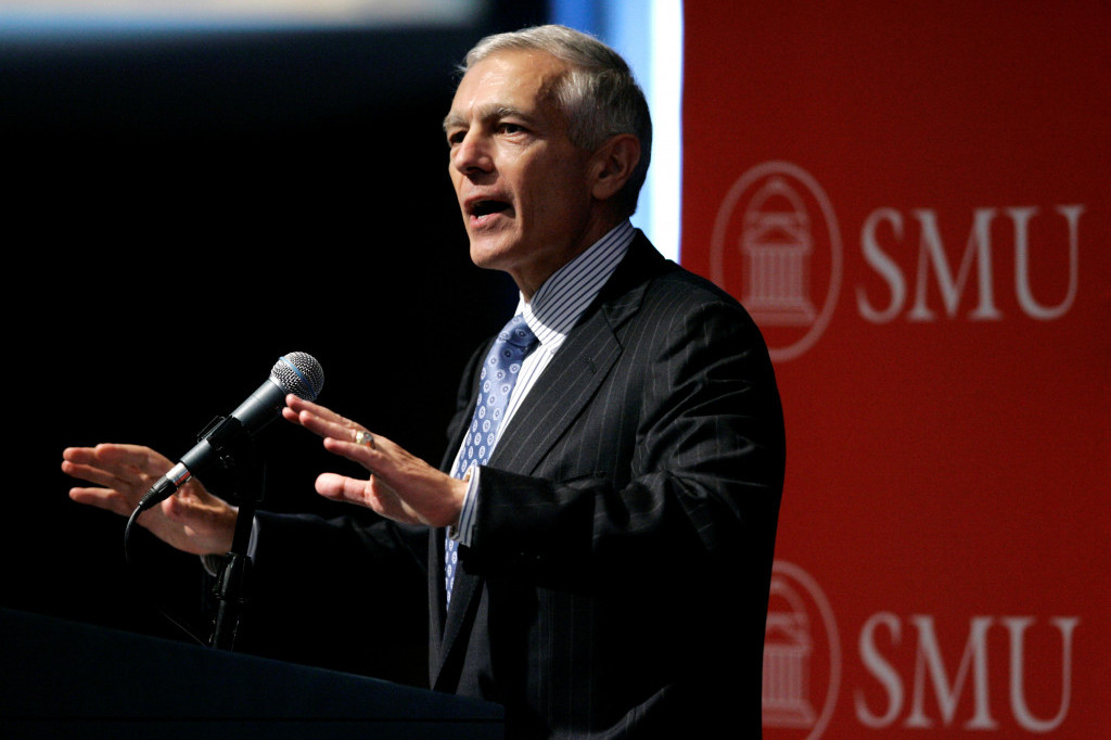 Srpski krvnici deo Tačijeve odbrane! Vesli Klark, Bernar Kušner i Vilijam Voker svedočiće u korist vođe zločinačke OVK! (FOTO)