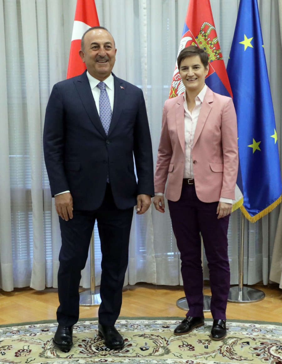 Turski ministar Mevlut Čavušoglu sa srpskom premijerkom Anom Brnabić