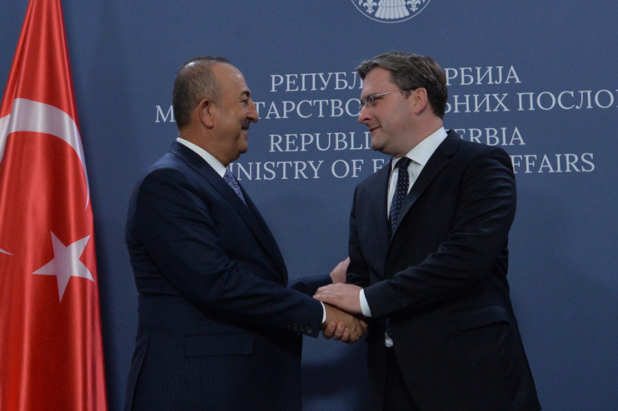 Turski ministar Mevlut Čavušoglu sa srpskim kolegom Nikolom Selakovićem