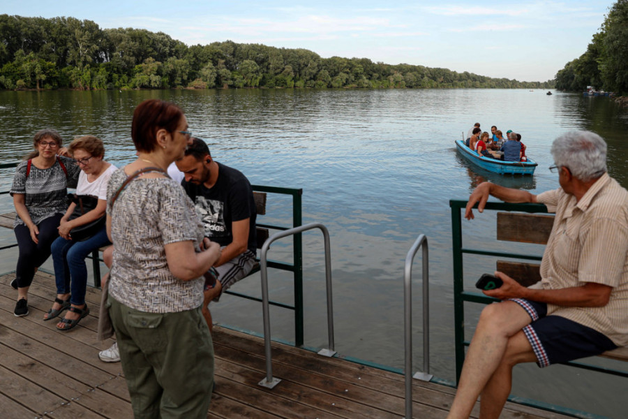 Kupači mogu da budu bеzbrižni: Analizirana voda na kupalištima u Zrenjaninu, Sečnju i Žitištu