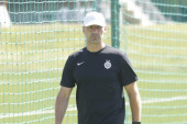 Ne mogu da budem zadovoljan bodom, utakmica je izmakla kontroli! Trener Partizana najavio analizu učinjenog u Nišu!