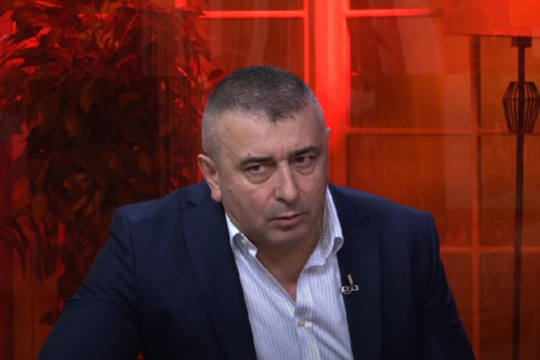 Nema zaštićenih: Počelo saslušanje novosadskom političaru Branislavu Švonji koji se sumnjiči za proneveru 46 miliona dinara