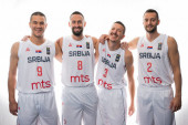 Momci, navikli ste nas na zlato, šta vam teško da uzmete još jedno! Basketaši Srbije spremni za Svetsko prvenstvo!