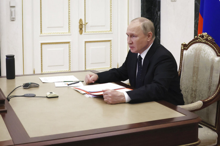 Putin: Zbog poteza Zapada globalni ekonomski problemi će postati hronični