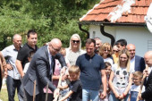 Svoj na svome: Položen kamen temeljac za  kuću srpskoj porodici na Kosmetu (FOTO)