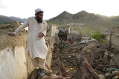 Obustavlja se potraga za preživelima u Avganistanu: 10.000 kuća uništeno, stradalo više od 1.000 ljudi
