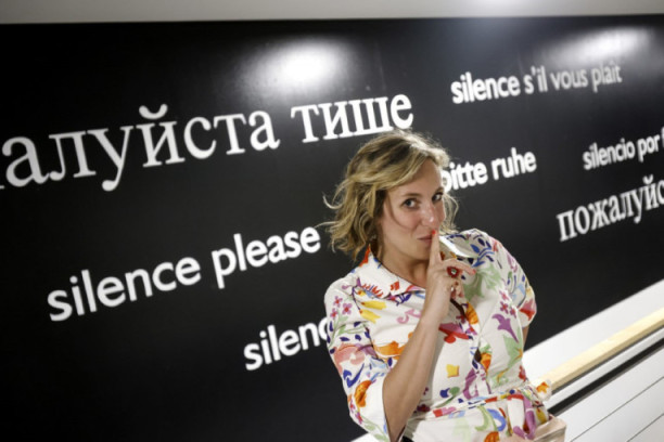 Gajimo Tasinu ljubav iako ga više ne vidimo svaki dan: Jelena Milašinović ispred Beogradske filharmonije za 24sedam