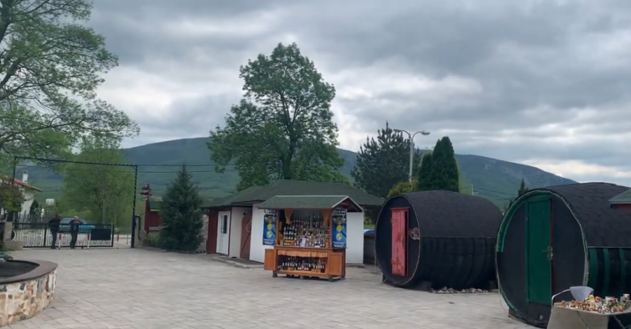 U ovoj banji možete uživati u noćnom kupanju: Meštani krenuli u potragu za ugljem, pa naleteli na izvorište lekovite vode