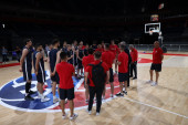 Orlovi na okupu: Pešić vodi ekipu ka Mundobasketu (FOTO GALERIJA)