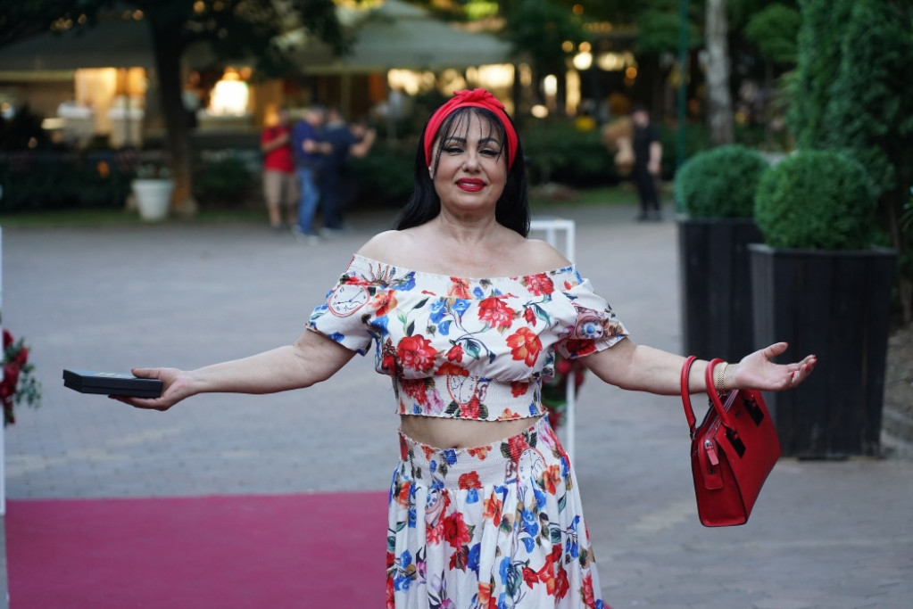 Zlata Petrović o porodici, zabranjenim ljubavima, Nedi Ukraden te vezi sa Sašom Popovićem: Znam sve što se dešavalo između njih!