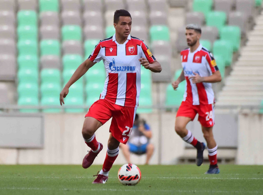 Zvezda poslala još jednog igrača na pozajmicu! Smanjila se gužva u vezi