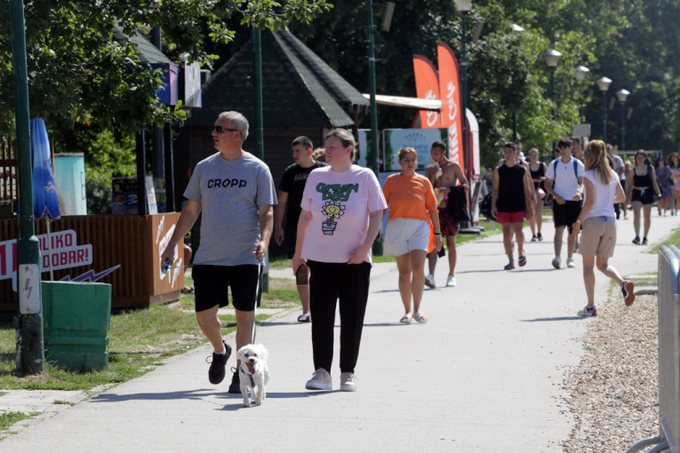 Autobuske linije na trasi litije danas će biti privremeno obustavljane