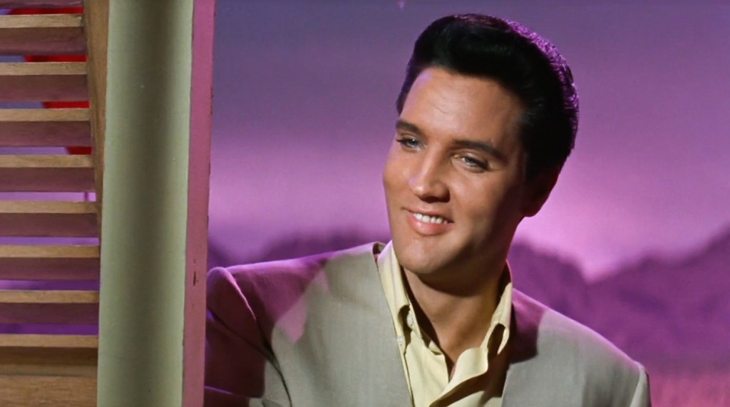 Na aukciji prodat kaput jedne od najvećih muzičkih zvezda svih vremena: Ovaj komad odeće pevač je nosio tokom poslednjih godina života