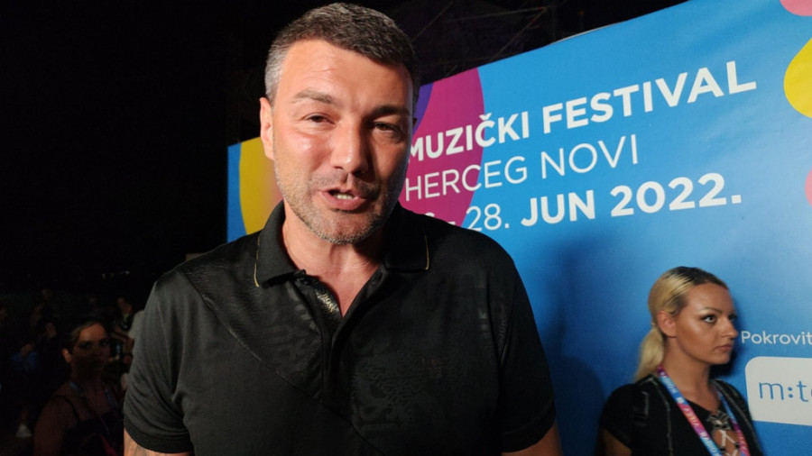 Vlada Mandić ponovo u javnosti, otkrio sve o odnosu sa suprugom: Ranije sam bio atraktivniji devojkama (FOTO/VIDEO)