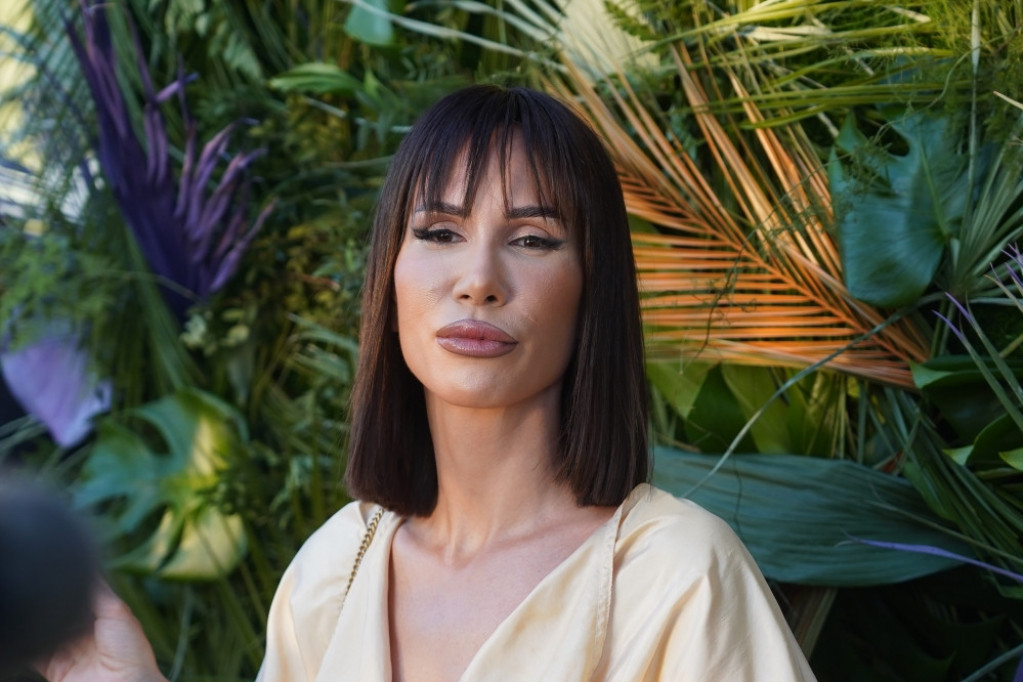 Nikolija poslala snažnu poruku na Vaskrs: Samo ona ovako farba jaja! (FOTO)