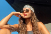 Anastasija platila 500 evra samo za jedan detalj na kosi! Pevačica pokazala kako uživa doterana (FOTO)