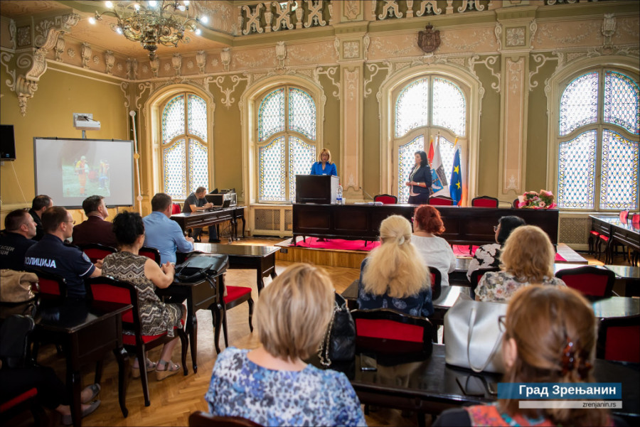 24SEDAM ZRENJANIN Svečano obeležen Međunarodni dan urgentne medicine - 110 godina službe hitne medicinske pomoći u gradu