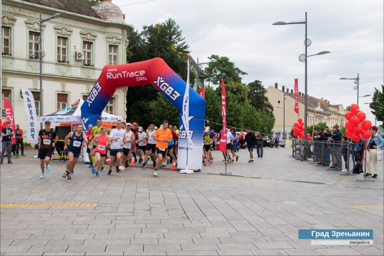 24SEDAM ZRENJANIN Obeležen praznik trčanja - više od 800 učesnika na 2. Zrenjaninskom maratonu i pratećim trkama