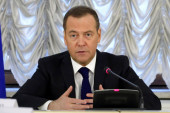 Medvedev ponosno saopštio da je Moskva već ostvarila jedan cilj: Rusiju su počeli da shvataju ozbiljno kao Sovjetski Savez