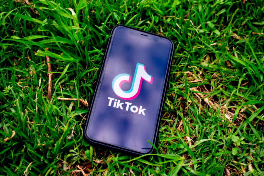 TikTok pretraživač prati korisnike