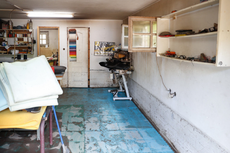 "Voda je ulazila tamo gde ne bih pomislila da može da uđe": Vlasnica poplavljene kuće ispričala dramu tokom nevremena u Beogradu (FOTO)