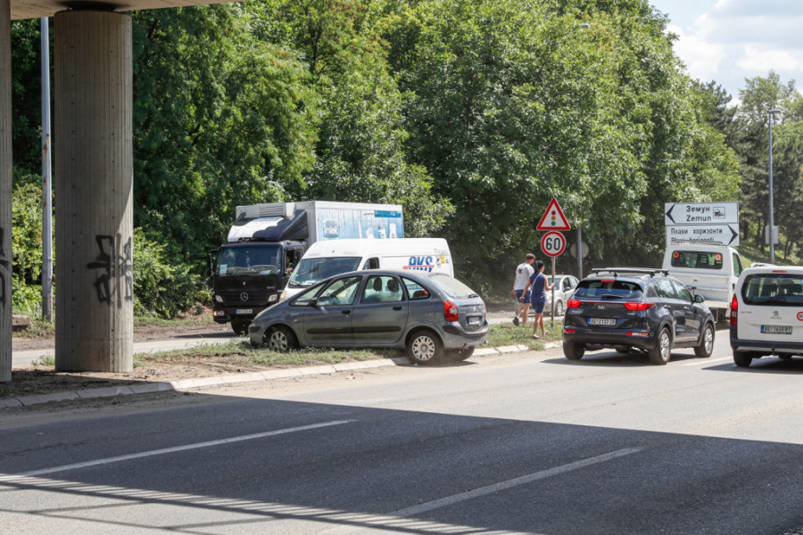 "Voda je ulazila tamo gde ne bih pomislila da može da uđe": Vlasnica poplavljene kuće ispričala dramu tokom nevremena u Beogradu (FOTO)