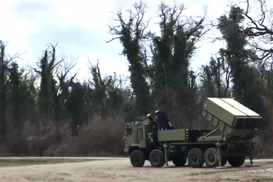 Sjajna vest za srpsku vojnu industriju: Grčka vojska razmatra kupovinu višecevnih raketnih bacača "Tamnava"
