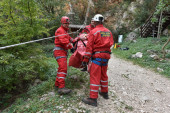 Spasena žena koja je upala u kanjon Crne reke: Sedam sati trajala akcija GSS-a