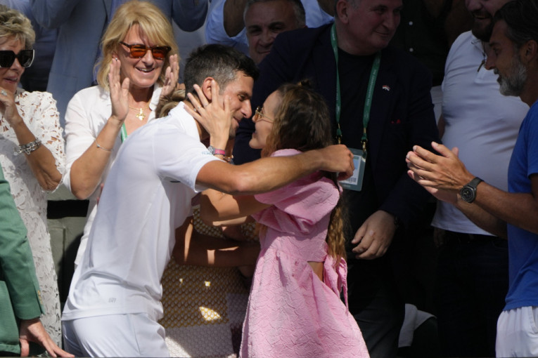 Novaku se sprema veličanstven doček, oglasila se i Jelena! Emotivno, emotivno, emotivno! (FOTO)