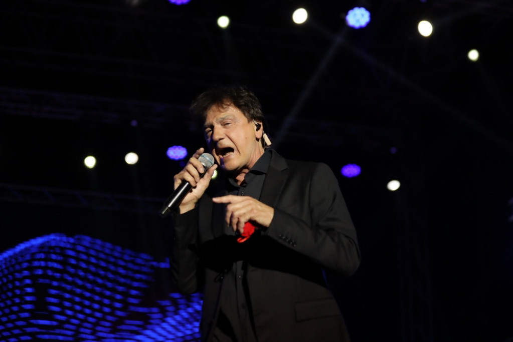 Tata je darežljiv, uvek je tu neka lova! Zdravko Čolić o odnosu sa ćerkama