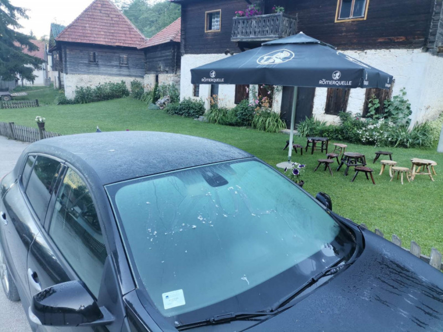 Verovali ili ne: U ovom delu Srbije debeli minus - lože se drva kao da je januar!