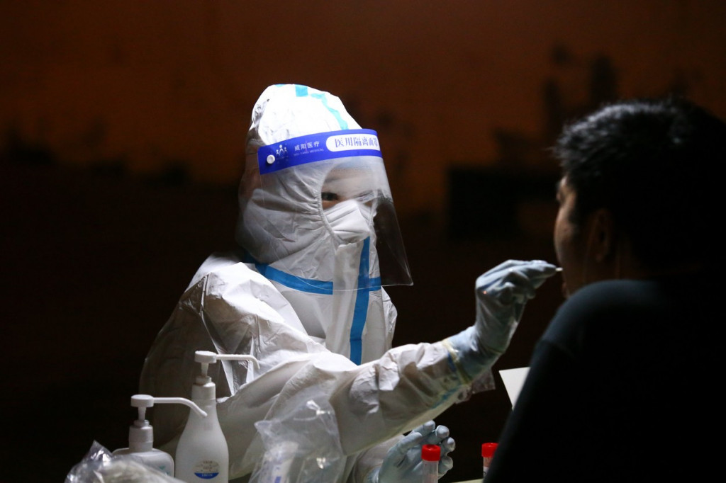 Naučnici konačno na pragu rešenja misterije! Evo zašto su neki dobili koronu, a neki nisu