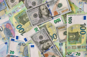 Evro danas izjednačen s dolarom