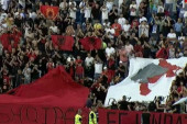 Neverovatne provokacije albanskih navijača usred Prištine: Uputili pretnje Crnoj Gori?!