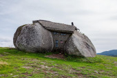 Ova kuća u Portugalu možda je najčudnija koju ćete ikada videti