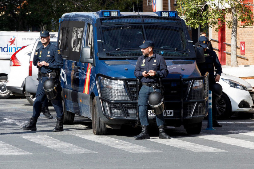 Haos na ulicama Skoplja: Narko-diler bežao od policije, pa udario u vozilo MUP