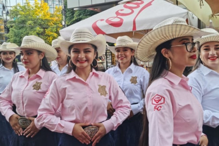 Međunarodni studentski festival folklora na Letnjoj pozornici: Od 16. do 20. jula očekuje se spektakl i defile folkolraca! (FOTO)