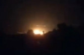 Odjekuju eksplozije nedaleko od Kavale! Snimci pada aviona u Grčkoj (VIDEO)
