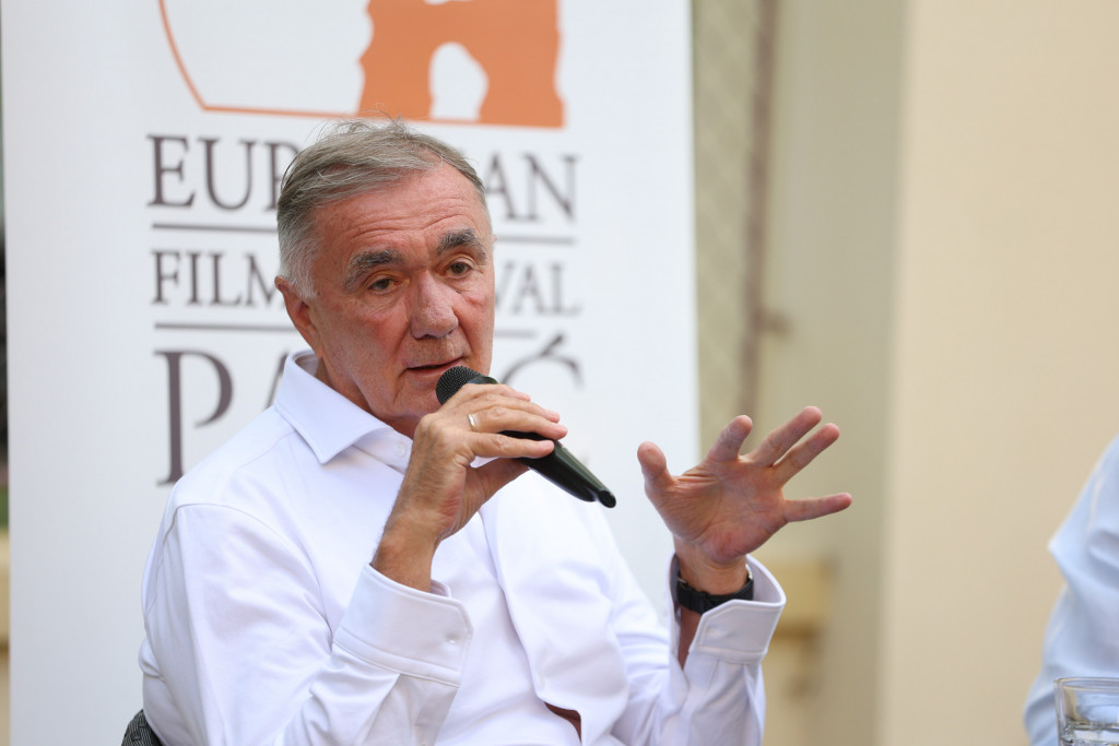 Dušanu Kovačeviću najznačajnija nagrada Udruženja književnika Srbije: Povelja za životno delo