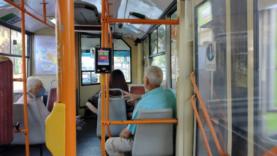 "Sistem trenutno nije u funkciji": Građanima onemogućena dopuna "beogradske kartice", ali šta ako im uđe kontrola u gradski prevoz?