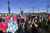 Demonstranti blokirali most u Budimpešti: Negoduju zbog izmena poreza