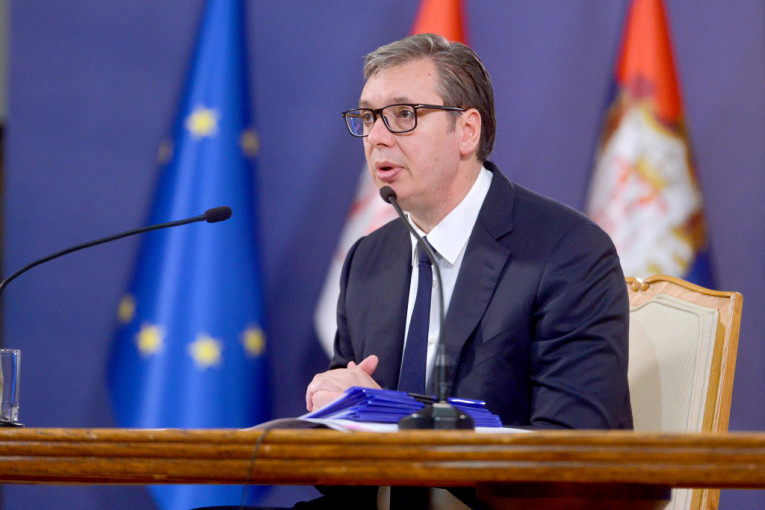 Vučić: Vlada će čuvati interese Srbije i njenih građana (VIDEO)