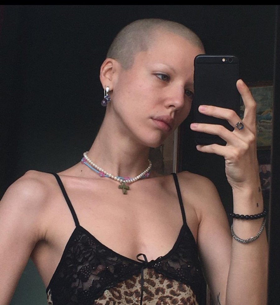 Bila je mlada, uspešna, bogata, zašto se ubila?